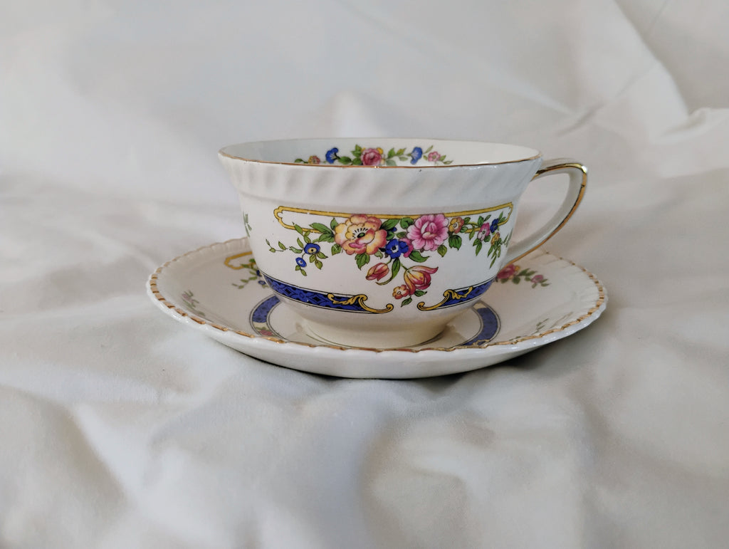 Johnson Brothers "Old English" Tea Cup — England