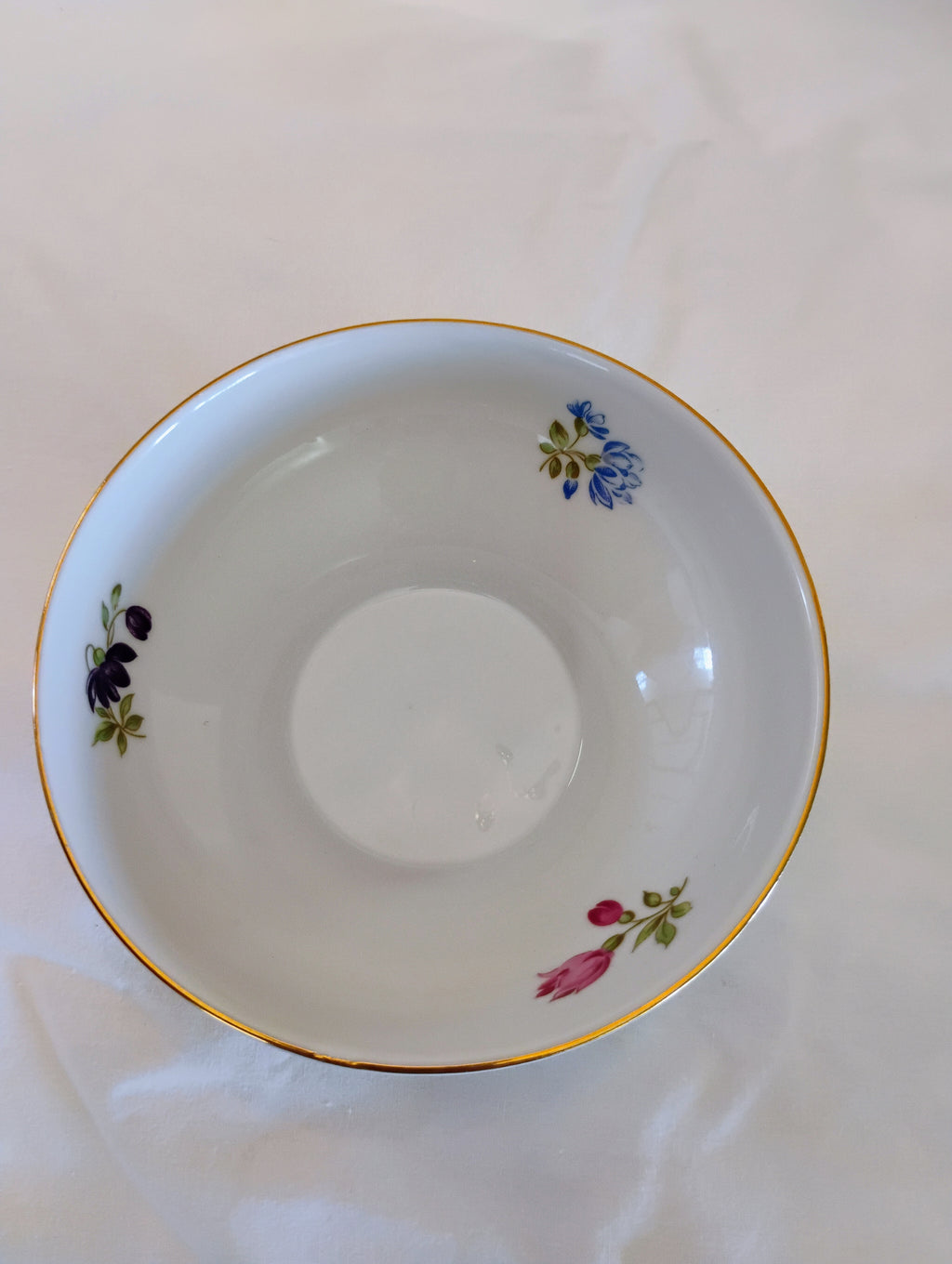 East German Porcelain Bowl — Streublumen Scattered Flowers, Pre-1990 GDR