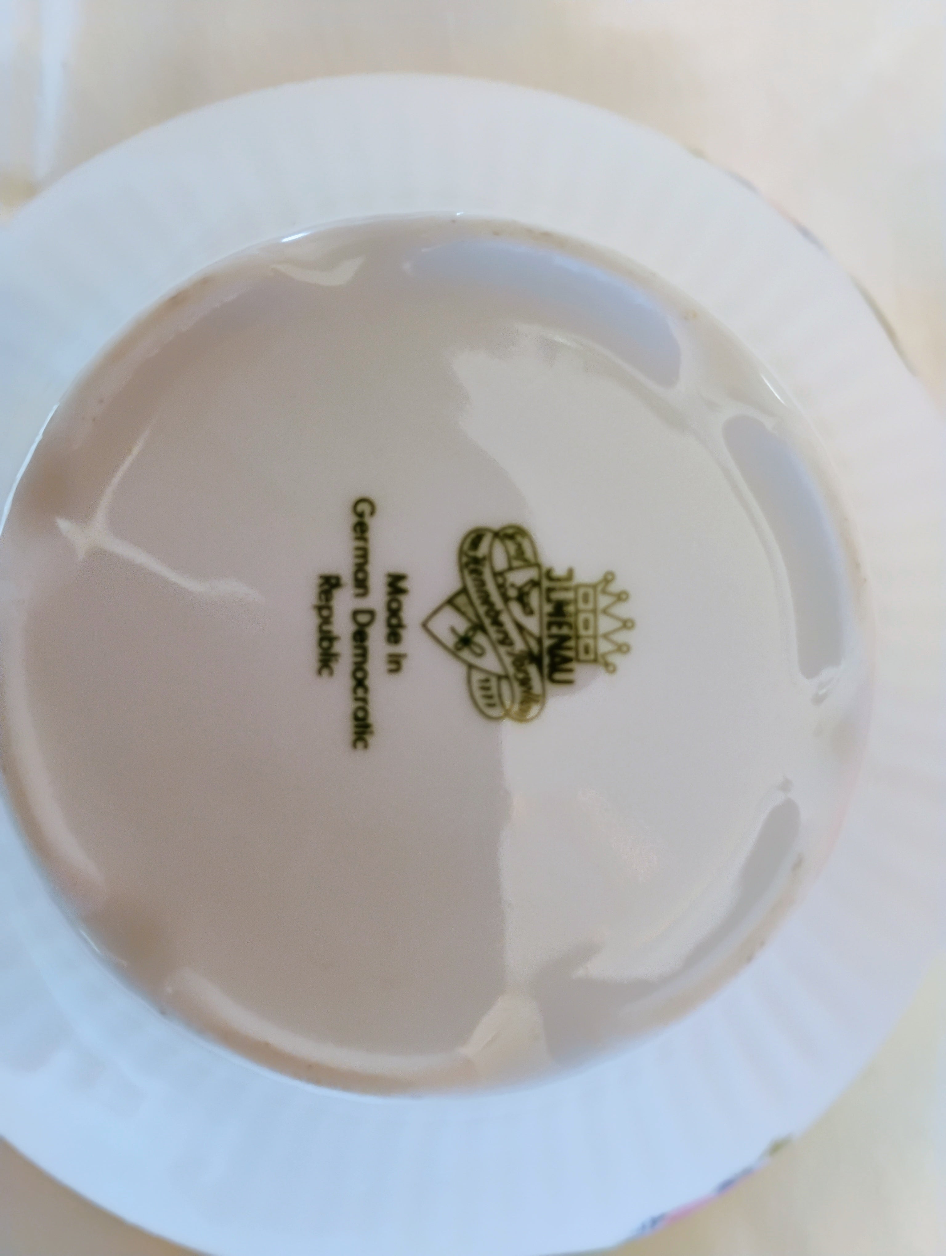 East German Porcelain Bowl — Streublumen Scattered Flowers, Pre-1990 GDR