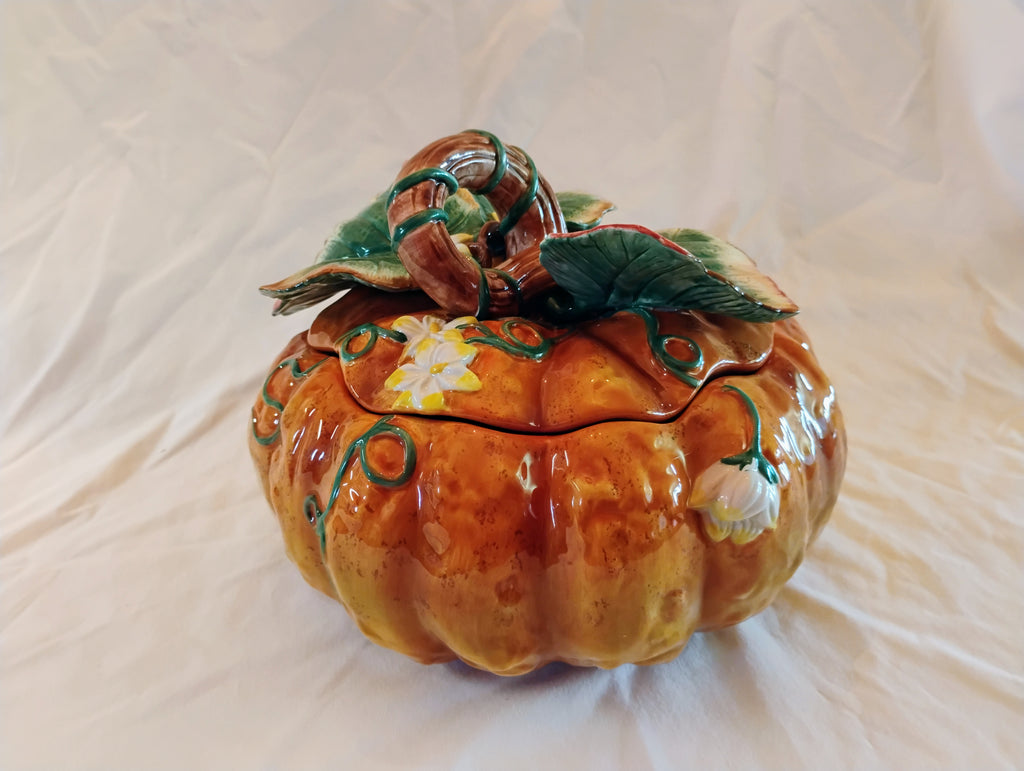 Fitz and Floyd Gardening Gourmet Pumpkin Tureen with Lid