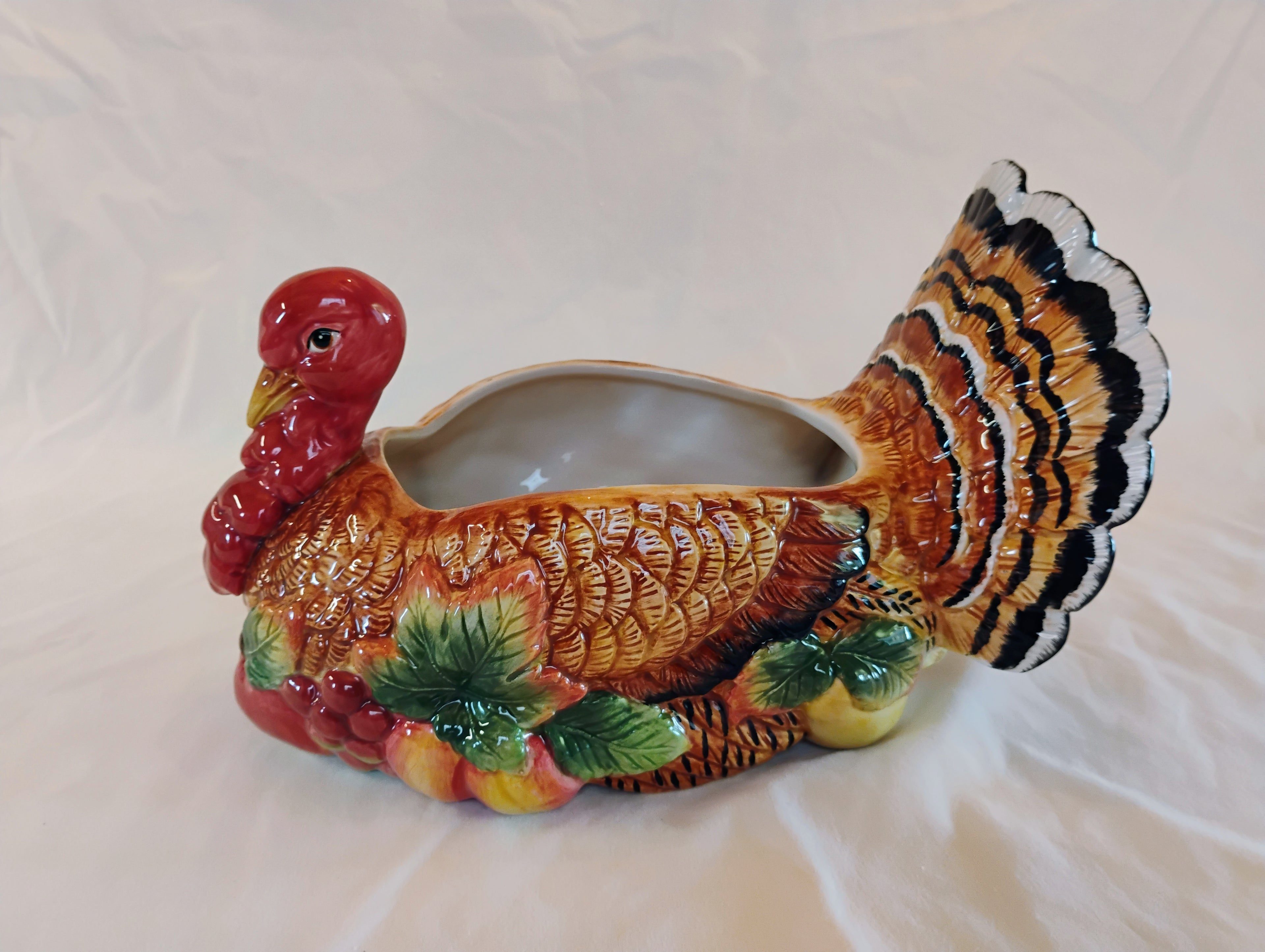 Fitz and Floyd Classics Harvest Heritage Turkey Serving Bowl — Original Box