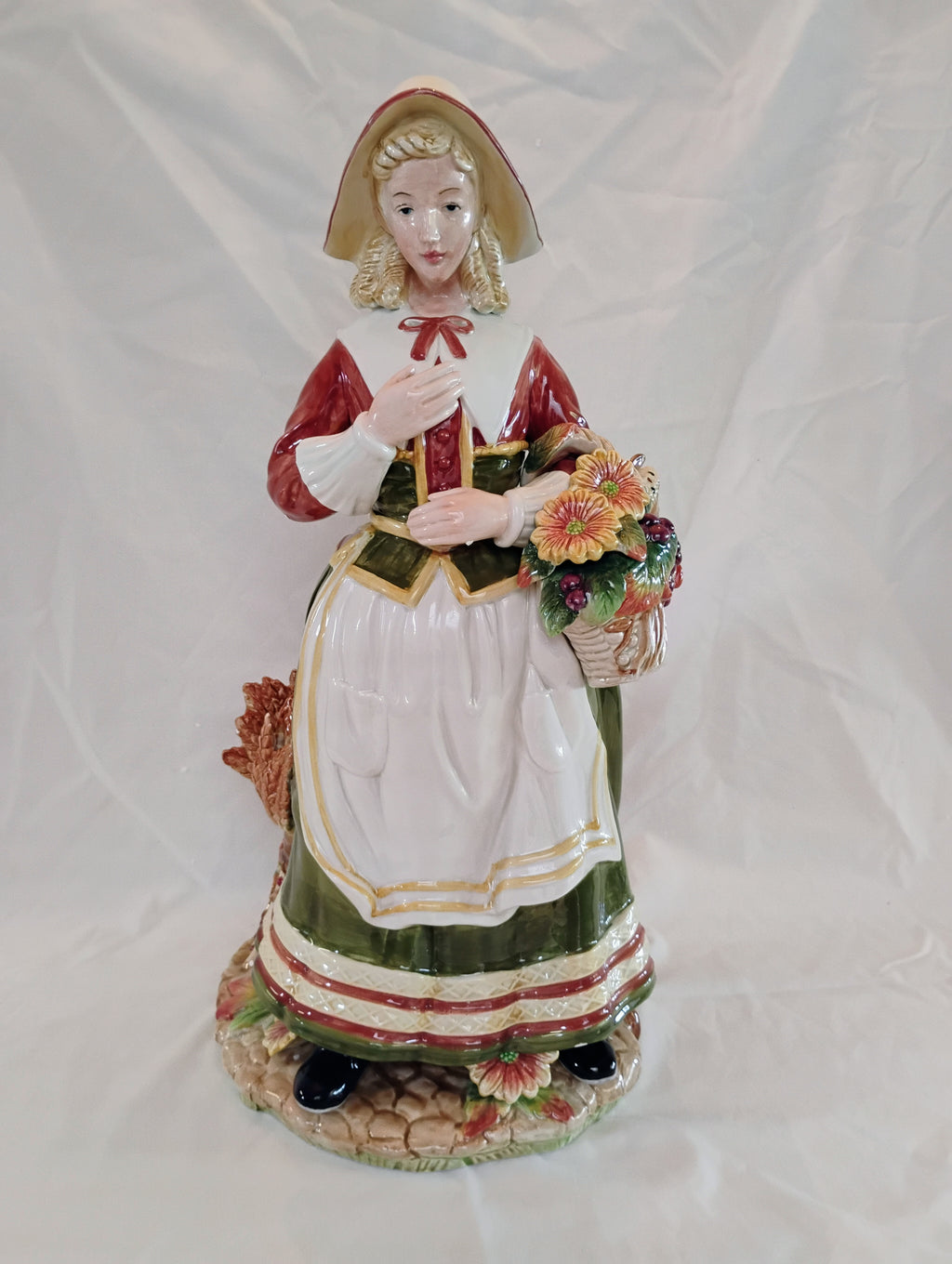 Fitz and Floyd Classics Harvest Heritage Pilgrim Woman Figurine — Original Box