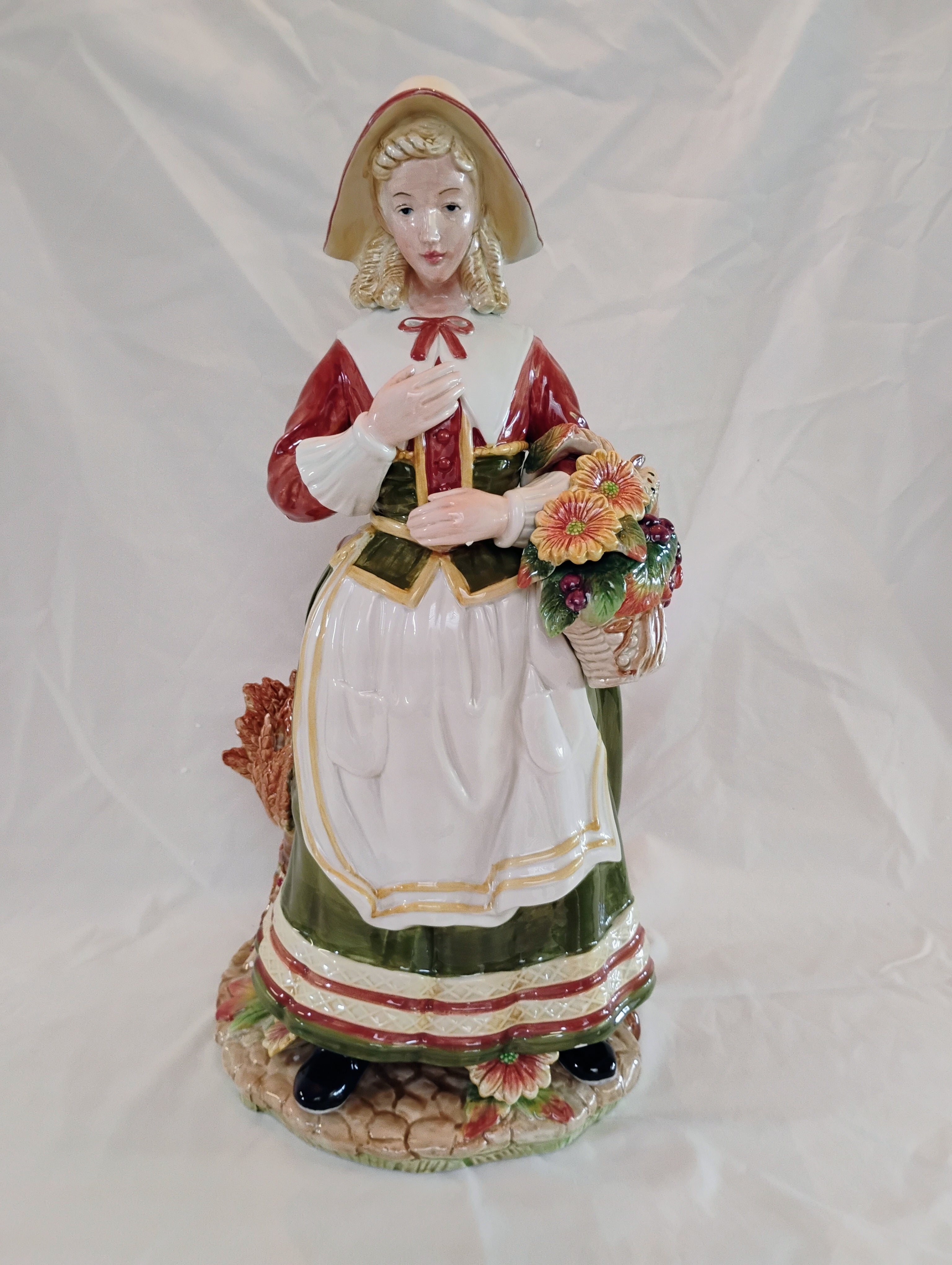 Fitz and Floyd Classics Harvest Heritage Pilgrim Woman Figurine — Original Box