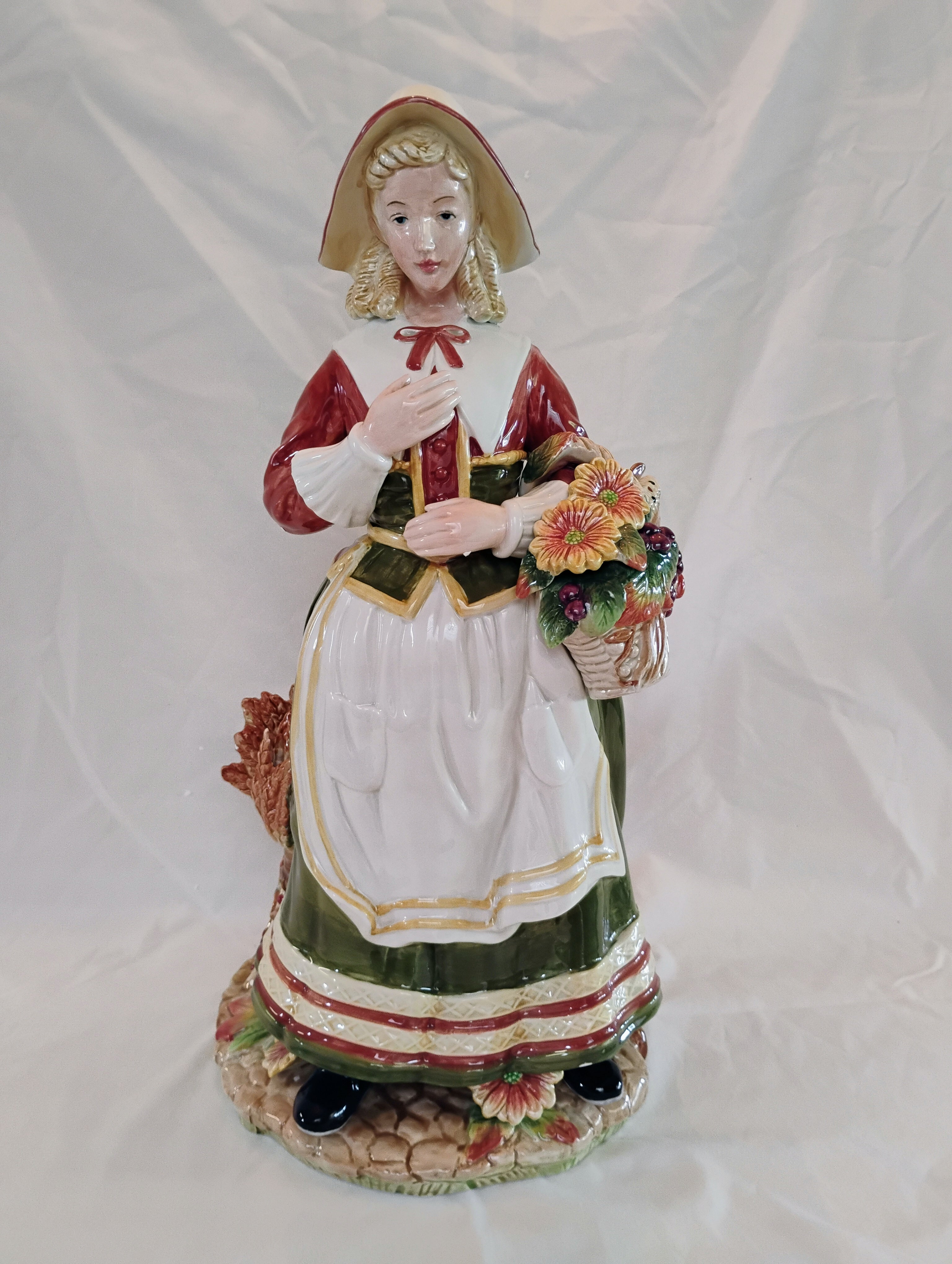Fitz and Floyd Classics Harvest Heritage Pilgrim Woman Figurine — Original Box
