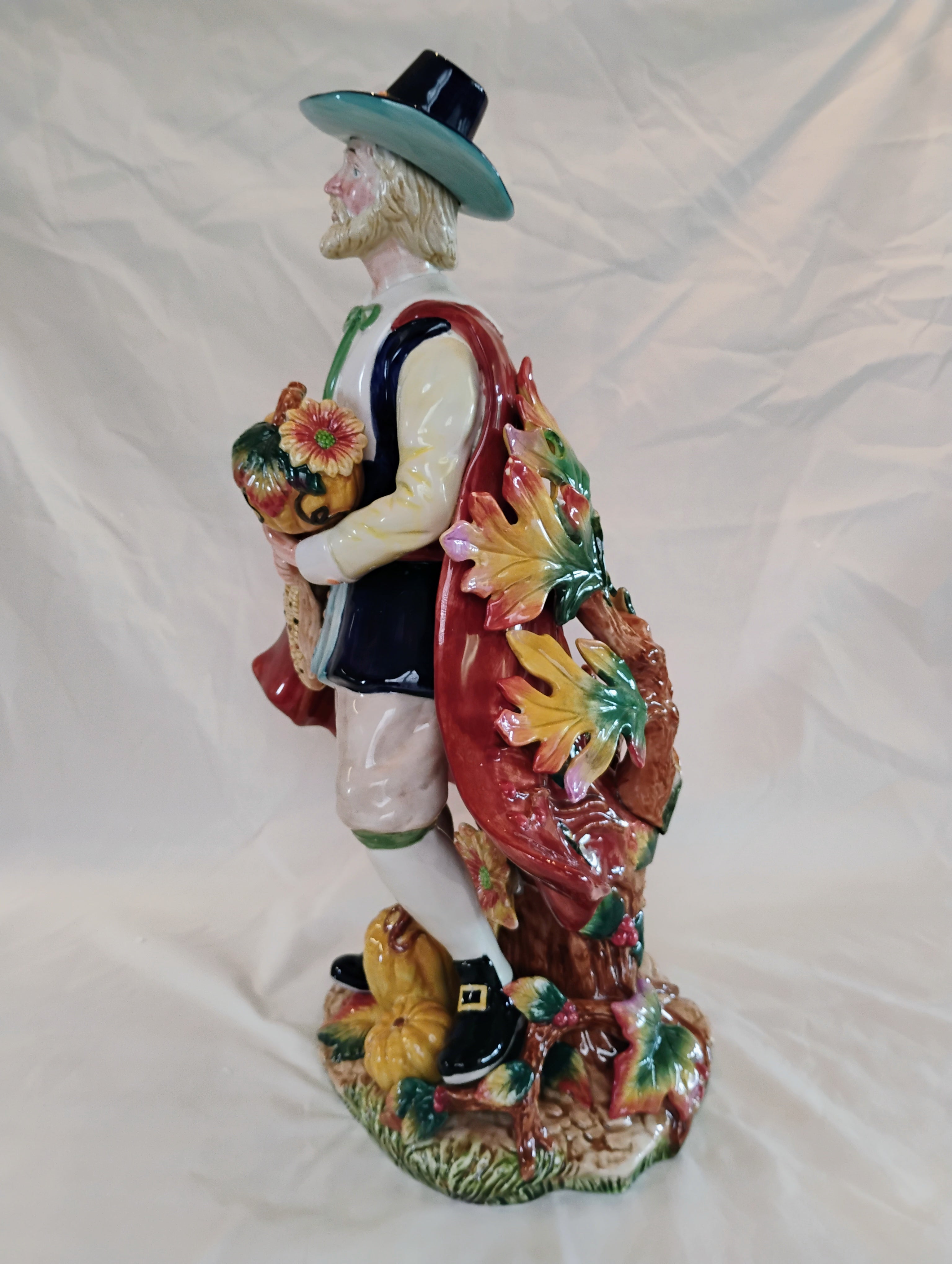 Fitz and Floyd Classics Harvest Heritage Pilgrim Man Figurine — Original Box