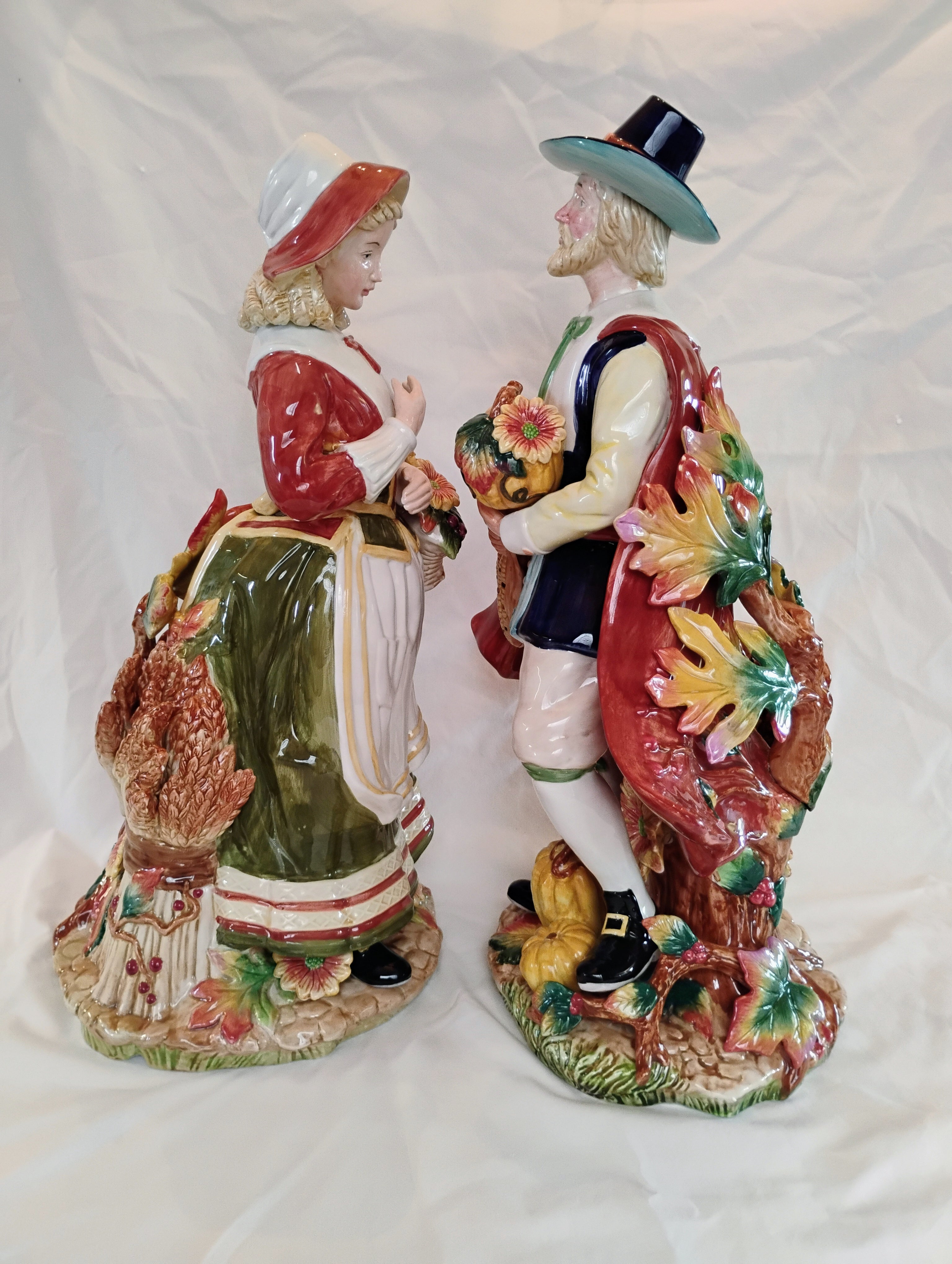 Fitz and Floyd Classics Harvest Heritage Pilgrim Woman Figurine — Original Box
