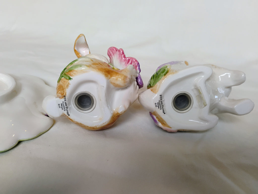 Fitz and Floyd Classics Pansy Bunny Salt & Pepper Shaker Set with Pansy Leaf Tray — Original Box