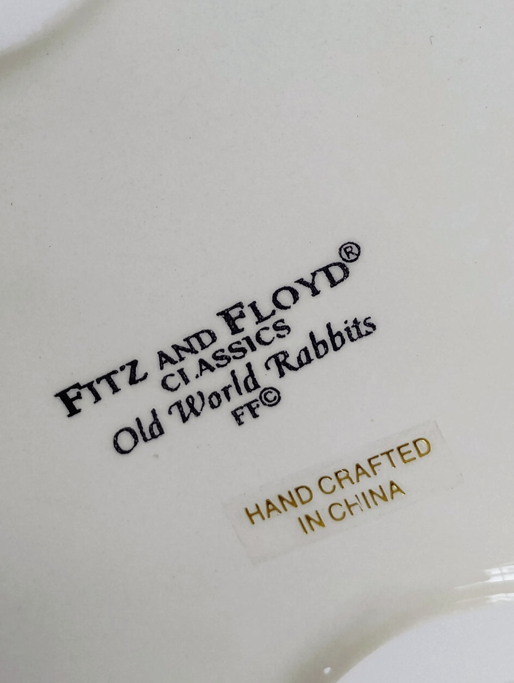 Fitz and Floyd Classics Old World Rabbits Gentleman Rabbit Figurine — Original Box